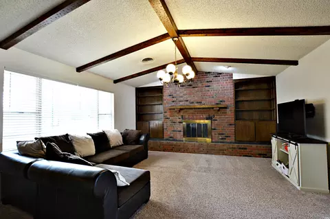 Living - 1200 Lexington, Clovis, NM 88101 photo 1 of 2