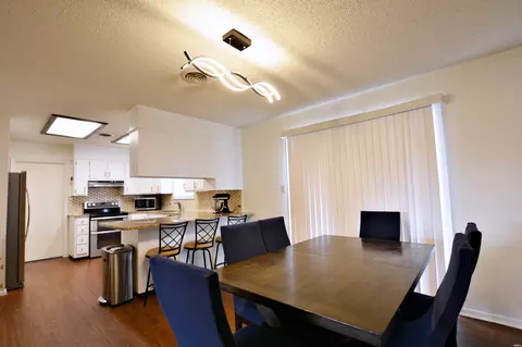 Dining - 1200 Lexington, Clovis, NM 88101 photo 1 of 2