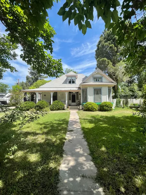 112 W Blodgett, Carlsbad, NM 88220