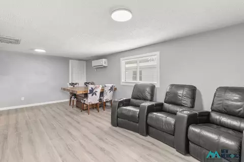Dining - 1209 N Connelly, Clovis, NM 88101 photo 1 of 2