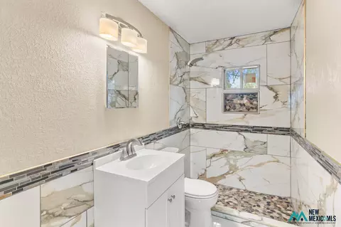 Bath - 1209 N Connelly, Clovis, NM 88101 photo 2 of 3