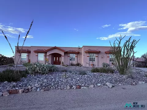 52 Marina Rd, Elephant Butte, NM 87935