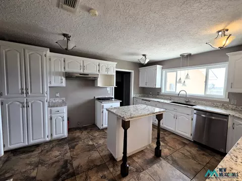 Kitchen - 1688 Curry Road 3, Clovis, NM 88101 photo 1 of 3