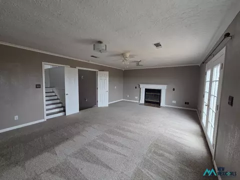 Living - 1688 Curry Road 3, Clovis, NM 88101 photo 8 of 9