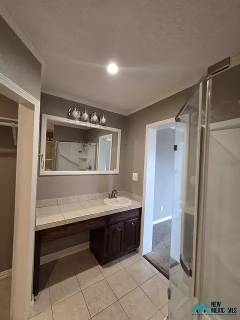 Bath - 1688 Curry Road 3, Clovis, NM 88101 photo 4 of 10