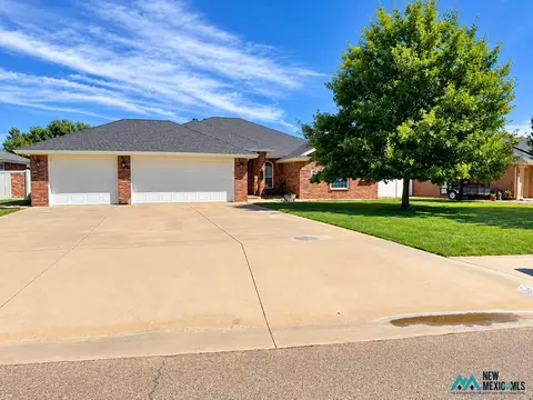 Exterior - 3500 Lew Wallace Dr, Clovis, NM 88101 photo 2 of 4