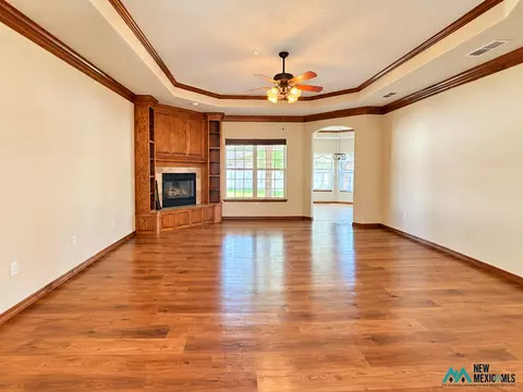 Living - 3500 Lew Wallace Dr, Clovis, NM 88101 photo 2 of 2