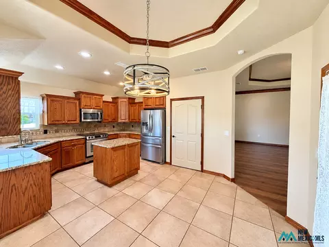 Kitchen - 3500 Lew Wallace Dr, Clovis, NM 88101 photo 3 of 3