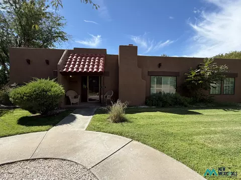 317 Sherrill Ln #12, Roswell, NM 88201