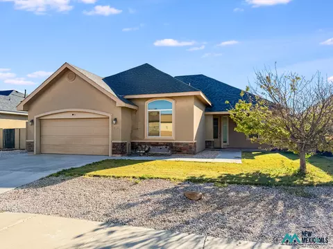5008 N Breanna St N, Hobbs, NM 88242
