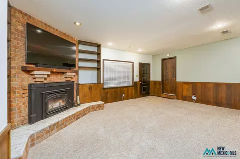 Living - 957 State Road 77, Clovis, NM 88101 photo 3 of 5
