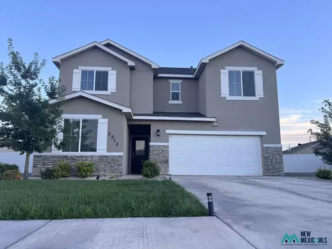 2513 W Briscoe Ave, Artesia, NM 88210