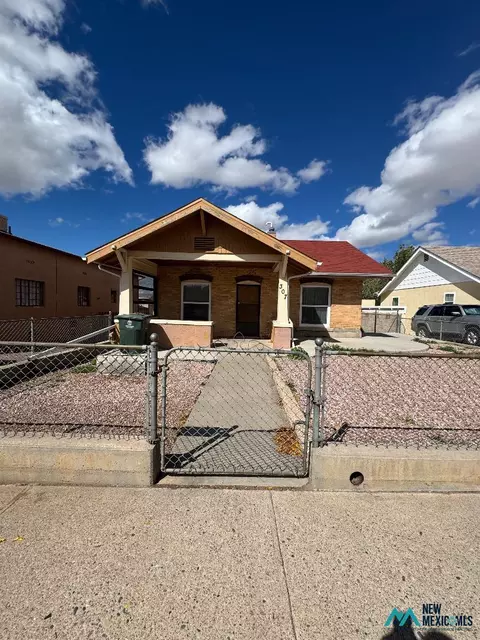 307 E Green Ave, Gallup, NM 87301