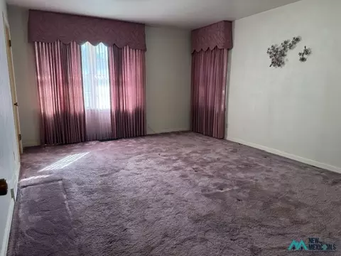 Living - 2016 Axtell St, Clovis, NM 88101 photo 10 of 11