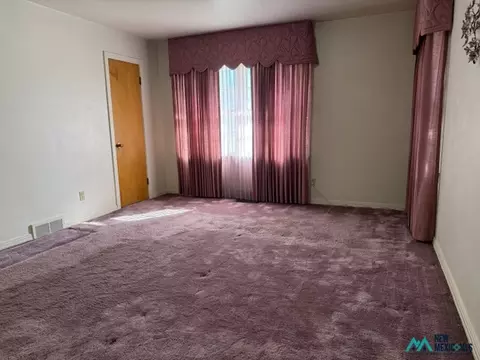 Living - 2016 Axtell St, Clovis, NM 88101 photo 11 of 11