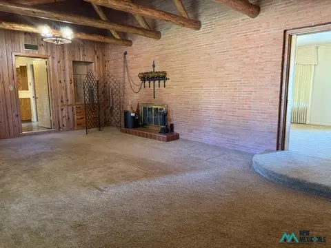 Living - 2016 Axtell St, Clovis, NM 88101 photo 7 of 11