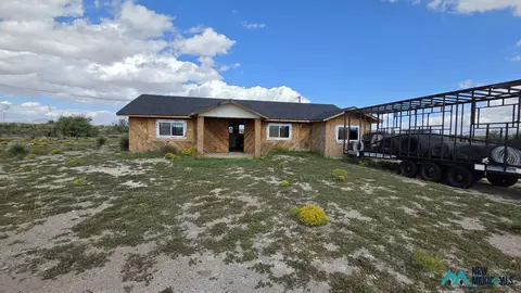 2405 Chile Rd SW, Deming, NM 88030