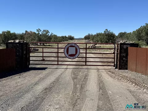 125 W Mujeres Ranch Rd #1 & 5, Fence Lake, NM 87315