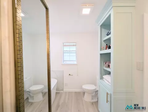 Bath - 3910 Don January Ave, Clovis, NM 88101 photo 6 of 7