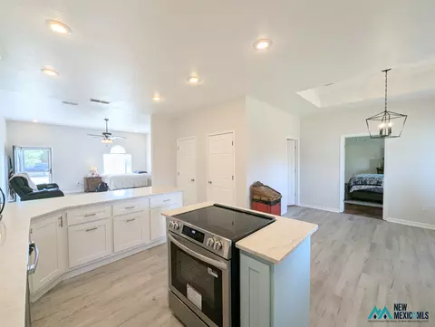 Kitchen - 3910 Don January Ave, Clovis, NM 88101 photo 6 of 13