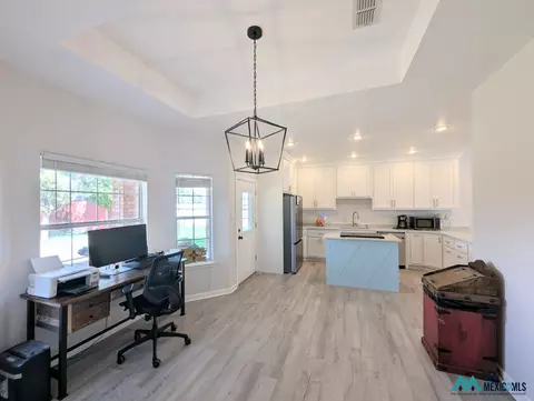 Kitchen - 3910 Don January Ave, Clovis, NM 88101 photo 13 of 13