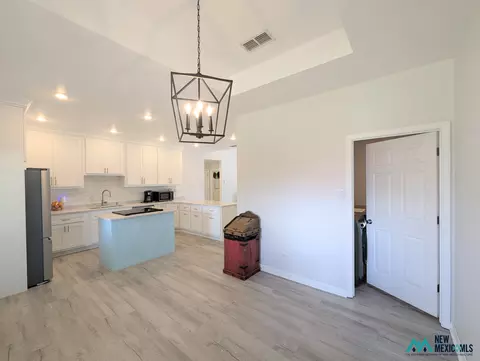 Kitchen - 3910 Don January Ave, Clovis, NM 88101 photo 10 of 13