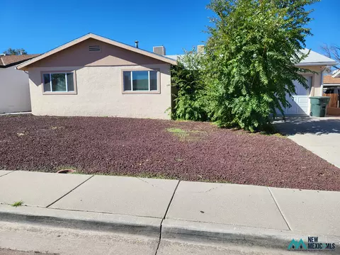 314 Mckee Dr, Gallup, NM 87301