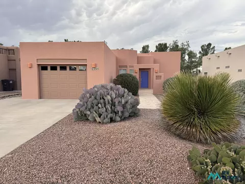 2505 Fairway Dr, Deming, NM 88030