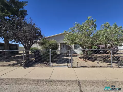 3210 9th St S, Deming, NM 88030