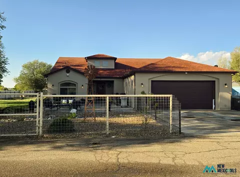 1 Del Cerro Ct #1, Los Lunas, NM 87031