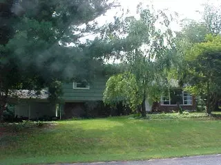 82 N Sunset Dr, Sylva, NC 28779 photo 1