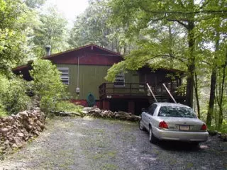 26 Loop Rd, Whittier, NC 28789 photo 1