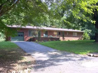36 Park Dr, Sylva, NC 28779 photo 1