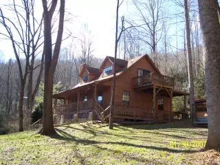 288 Lanterns Wick Trl, Sylva, NC 28779 photo 1