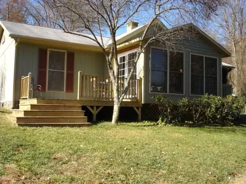 79 Red Horizon, Sylva, NC 28779 photo 1