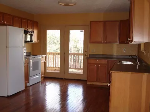 224 Sams Hl, Sylva, NC 28779 photo 3