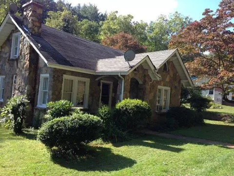 53 Monteith Br, Sylva, NC 28779 photo 1