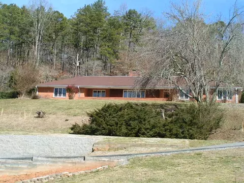278 Rolling Green Dr, Sylva, NC 28779 photo 1