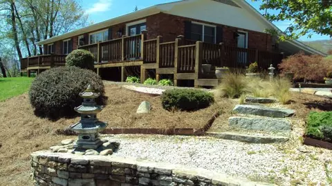 437 Dillard Town, Sylva, NC 28779 photo 1