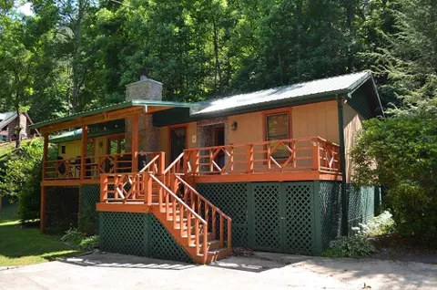 32 Big Spider Rd, Sylva, NC 28779 photo 1