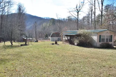 385 Brasstown, Cullowhee, NC 28723 photo 1