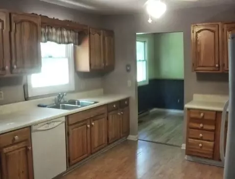 73 Clipper Hl, Sylva, NC 28779 photo 4
