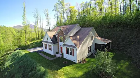 59 Woodfin Rd, Sylva, NC 28779 photo 1