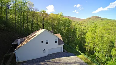 59 Woodfin Rd, Sylva, NC 28779 photo 5