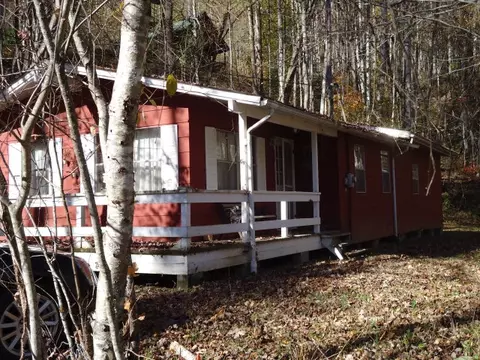 1409 Buff Creek Rd, Sylva, NC 28779 photo 1