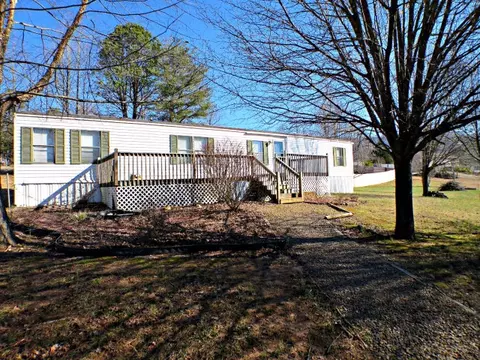 4 Wallace Cir, Otto, NC 28763 photo 1