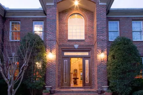 556 Falls Cir, Sylva, NC 28779 photo 3