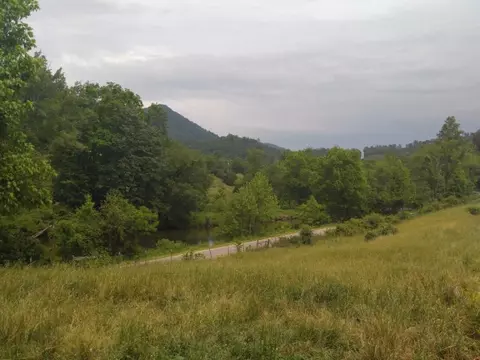 374 Roy Tritt Rd, Cullowhee, NC 28723 photo 1