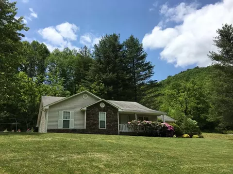 93 Forest Valley Rd, Sylva, NC 28779 photo 1