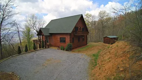 81 Quarry Rdg, Sylva, NC 28779 photo 4